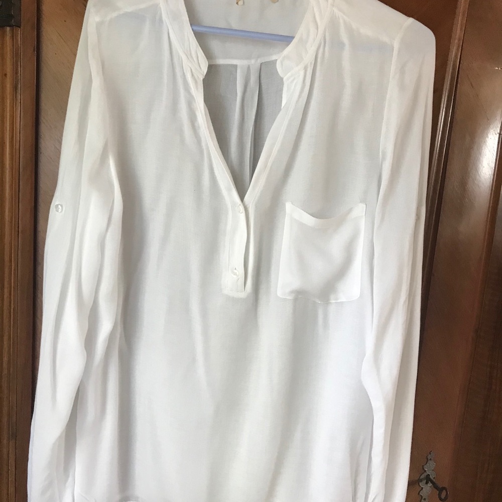 White loose placket tunic blouse viscose